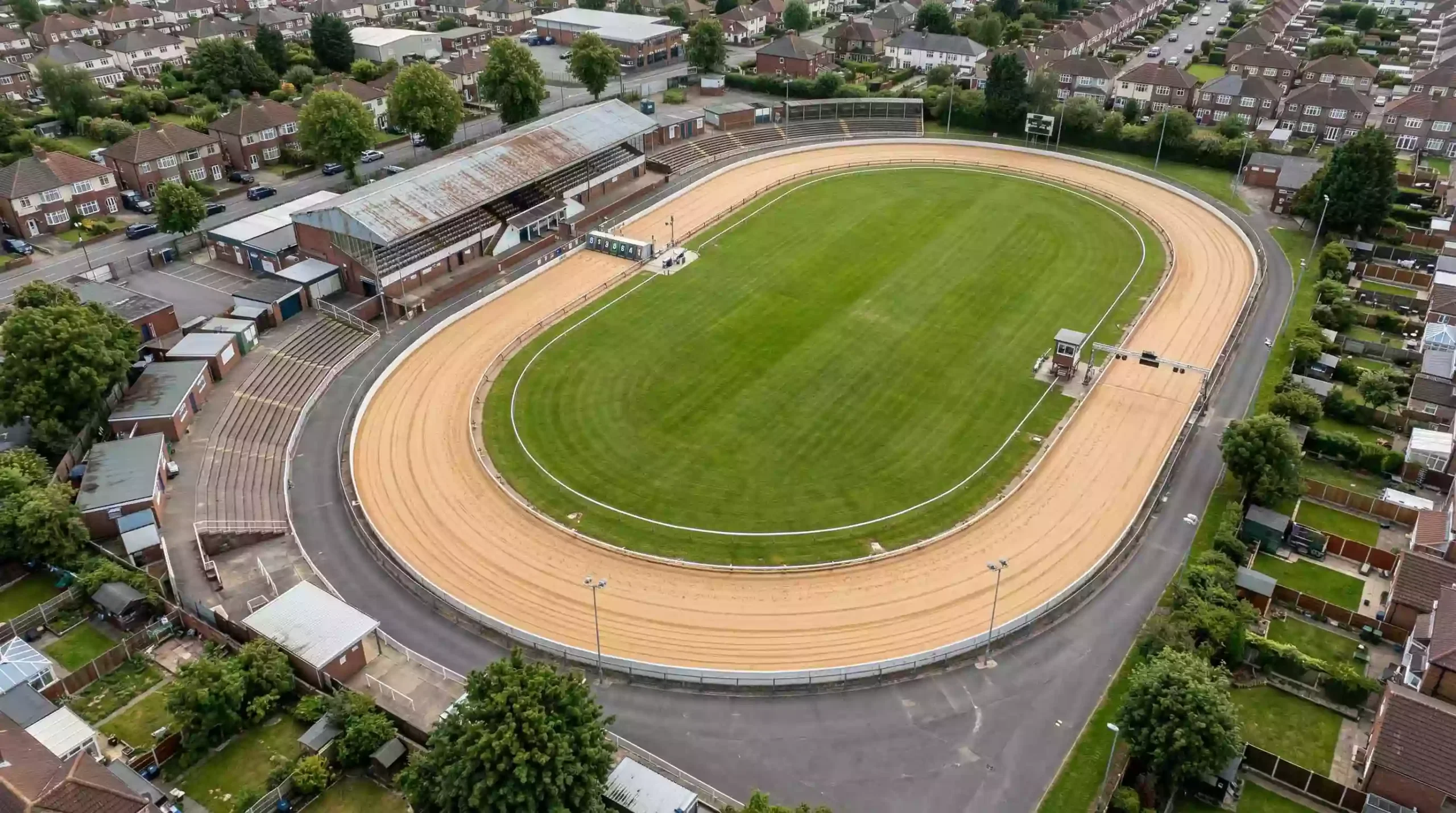 Colwick Park greyhound track oval layout with starting traps